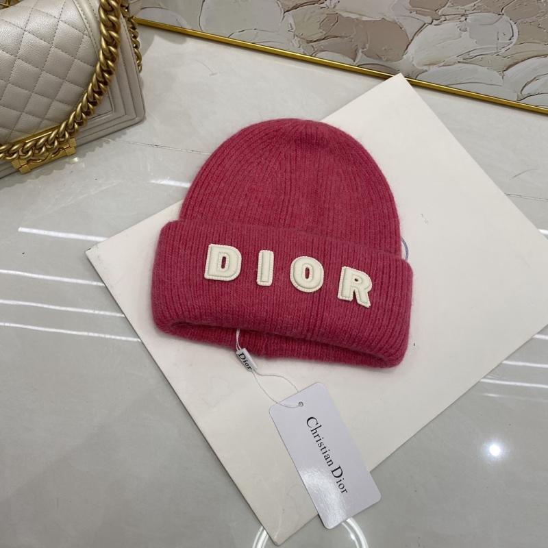 CHRISTIAN DIOR